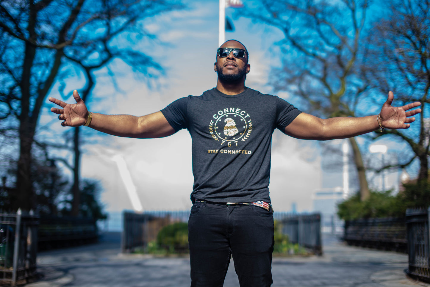 Classic CONNECT767 T-shirts